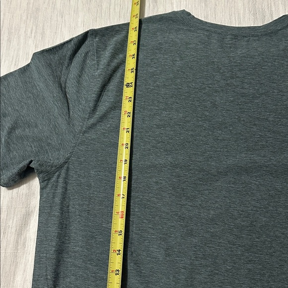 Vuori T-shirt - Picture 4 of 6